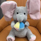 🎁Sød bamseelefant, der leger gemmeleg🐘