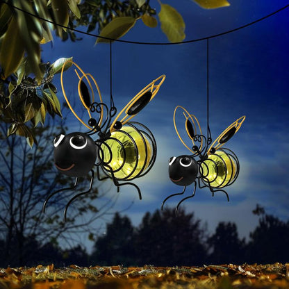 🐝Hængende solcellelampe i form af en bi til udendørs brug – den perfekte gave til mødre, der elsker planter, eller til alle, der kan få et smil på læben❤️