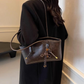 👜 50 % RABAT NU! ✨ Vintage skuldertaske i PU-læder til kvinder – elegant design, rummelig og perfekt til daglig brug 🌸