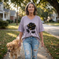 T-shirt med V-udskæring og rosemønster til kvinder i store størrelser